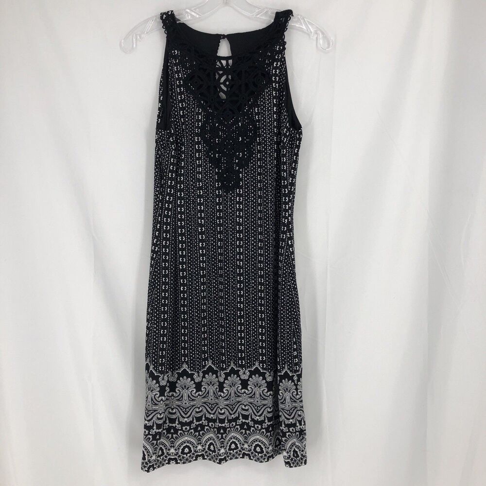 WHITE HOUSE BLACK MARKET Sleeveless Black & White Shift Dress Crochet Neck Small